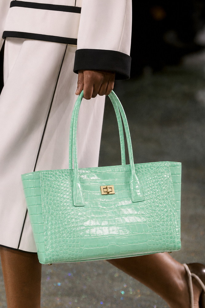 Women Bags For Work - กระเป๋าถือ SHELKSBAG ลายหนังจระเข้เงางาม พร้อมตัวล็อกแบบหมุนสีทอง ความจุขนาดใหญ่ กระเป๋าสะพายไหล่สำหรับผู้หญิง