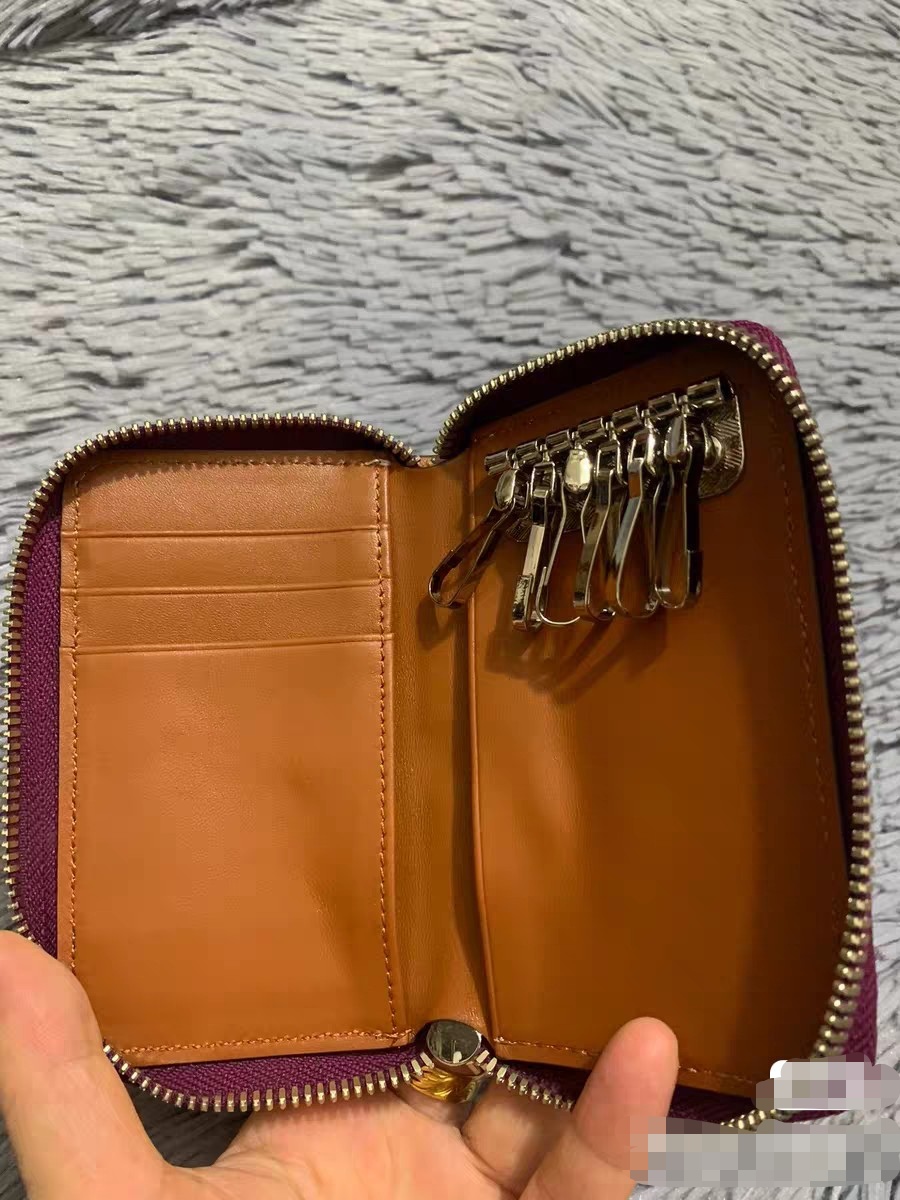 2026 ใหม่กระเป๋าใส่บัตรหนังจระ - Women Bags Lv บทวิจารณ์และราคา