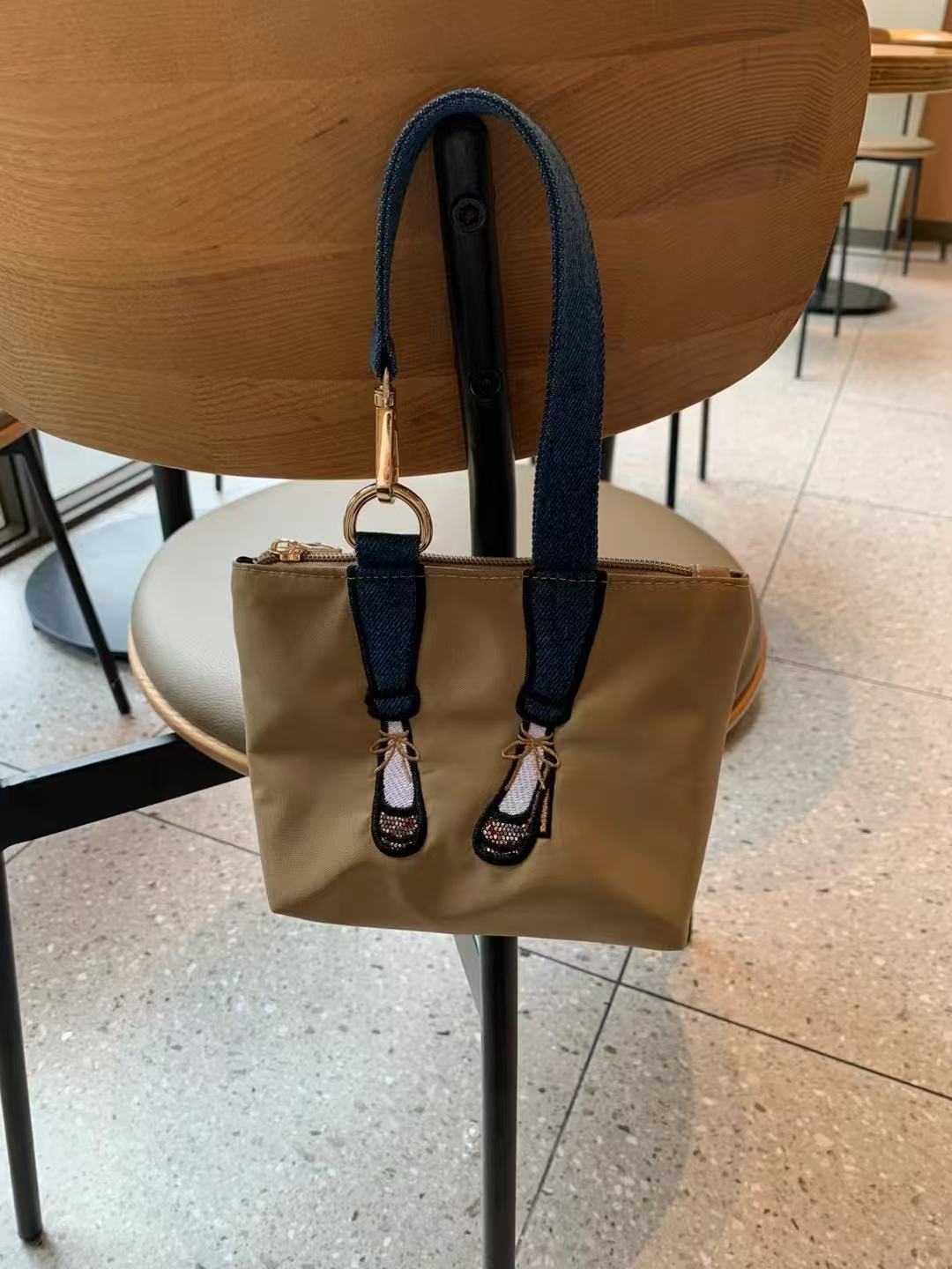 กระเป๋าใส่โทรศัพท์แบบมินิ ผ้าไ - Women Bags Waterproof บทวิจารณ์และราคา
