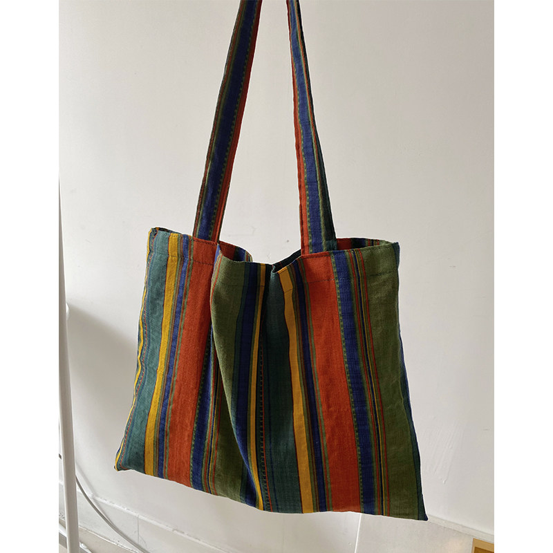 กระเป๋าโท้ทผ้าลินินลายโบฮีเมีย - Women Bags Aldo บทวิจารณ์และราคา