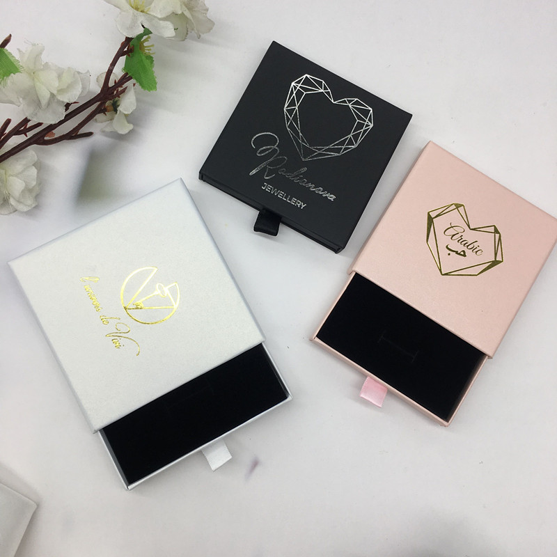 กล่องใส่เครื่องประดับแบบแข็งรี - Box Bag Rigid บทวิจารณ์และราคา