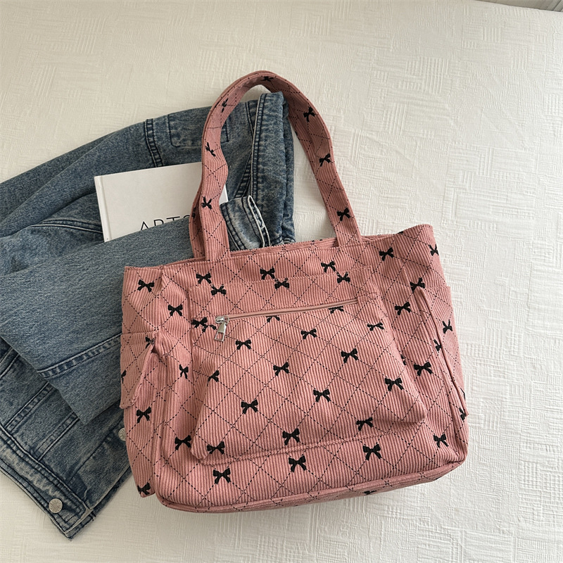 กระเป๋าโท้ตลําลองผ้าลูกฟูกความ - Women Bags Aldo บทวิจารณ์และราคา